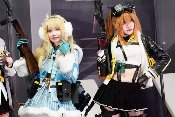 「【TPG2026】「ドールズフロントライン2」ブースをレポート！かっこかわいいコスプレイヤーたちが多数登場！」の画像