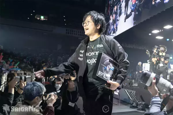 「日本勢・さはら選手の優勝で幕を閉じた「CAPCOM CUP 12」を38枚の現地写真で振り返る」の画像