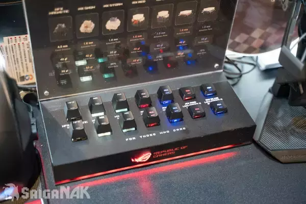 「【ACGHK 2026】20周年を迎えた「ROG」ブースをレポート！キーボード、マウスなど人気ゲーミングアイテムが勢揃い」の画像