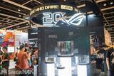 「【ACGHK 2026】20周年を迎えた「ROG」ブースをレポート！キーボード、マウスなど人気ゲーミングアイテムが勢揃い」の画像2