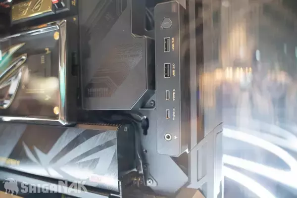 「【ACGHK 2026】20周年を迎えた「ROG」ブースをレポート！キーボード、マウスなど人気ゲーミングアイテムが勢揃い」の画像