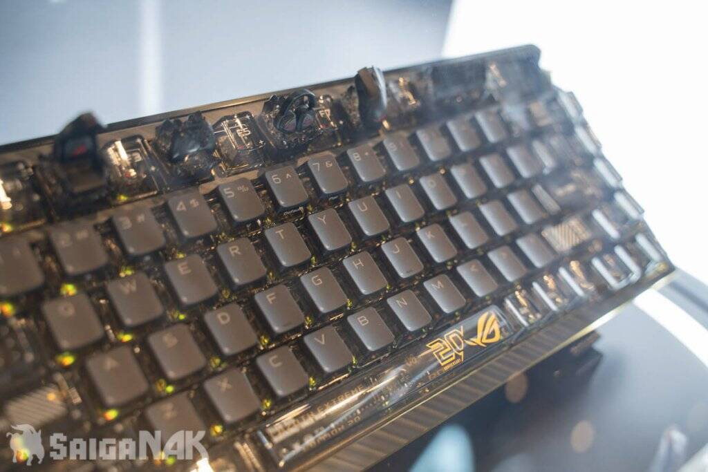 【ACGHK 2026】20周年を迎えた「ROG」ブースをレポート！キーボード、マウスなど人気ゲーミングアイテムが勢揃い