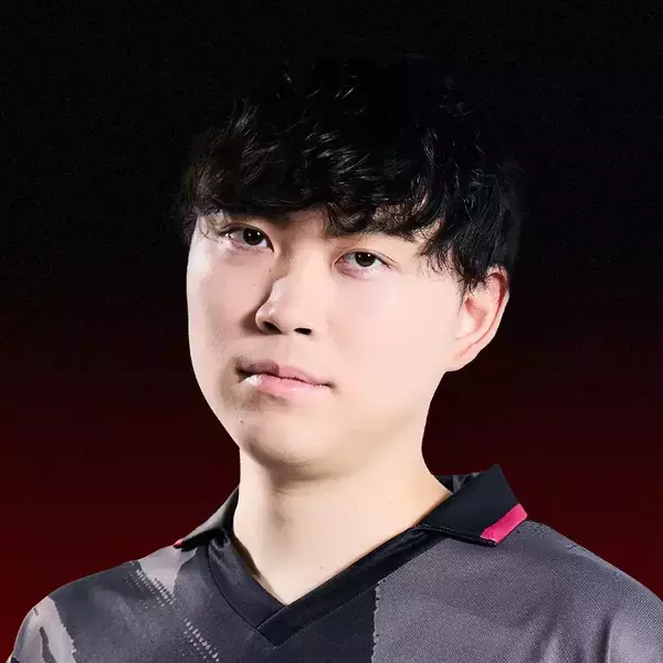 「REJECTが人気ポケモン実況者3人組「今日ポケch.」とパートナーシップ契約を締結！コラボアパレル「KYOUPOKE×REJECT TEE」が8月20日から販売開始」の画像
