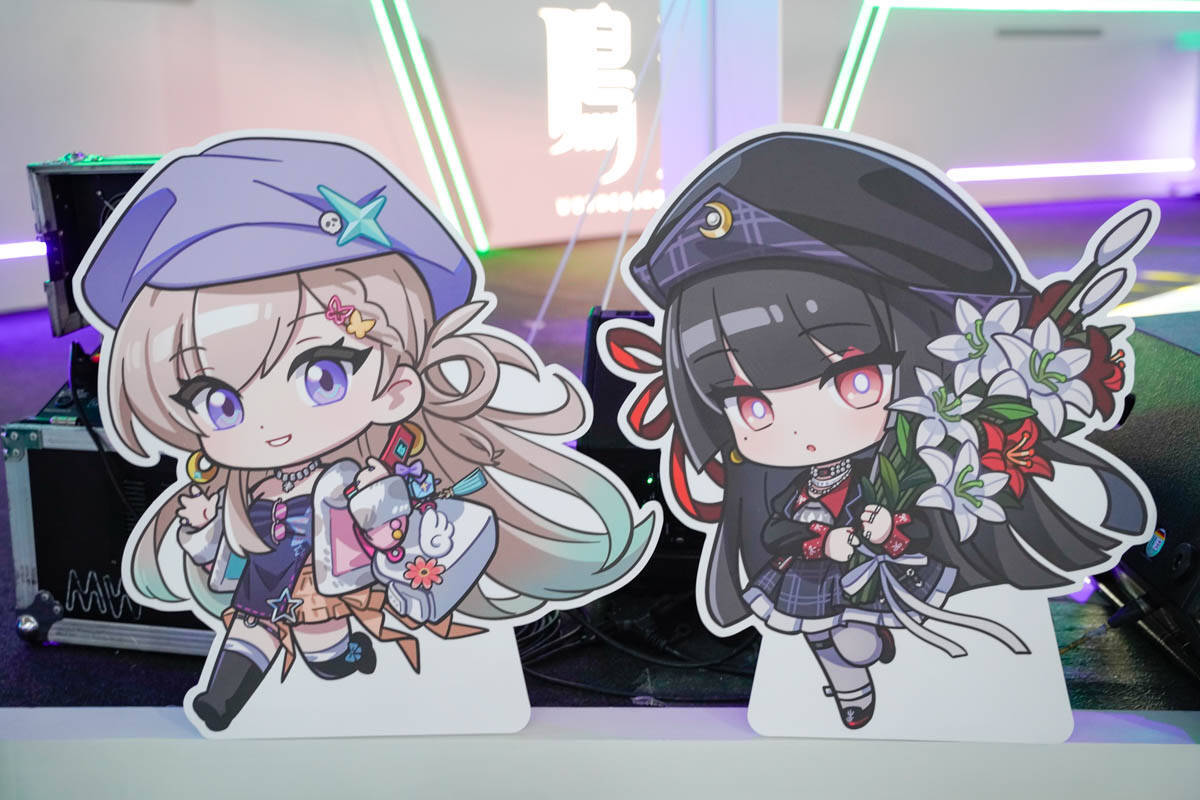 【TGS2026】鳴潮ブースをフォトレポート！様々なグッズやスタンディパネル、コスプレイヤーも！