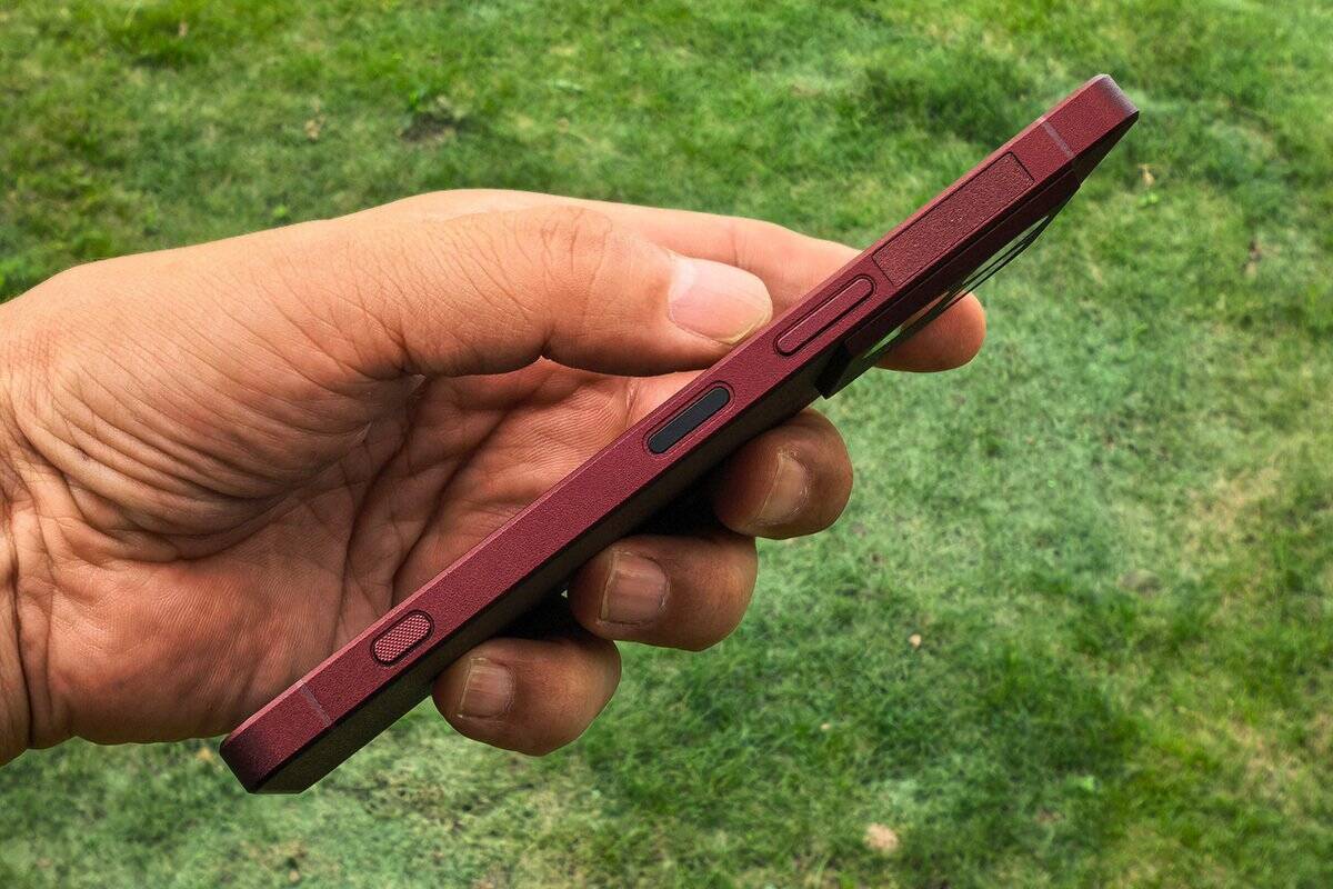 ソニー「Xperia 1 VIII」登場！AIカメラに新ボディデザインを採用