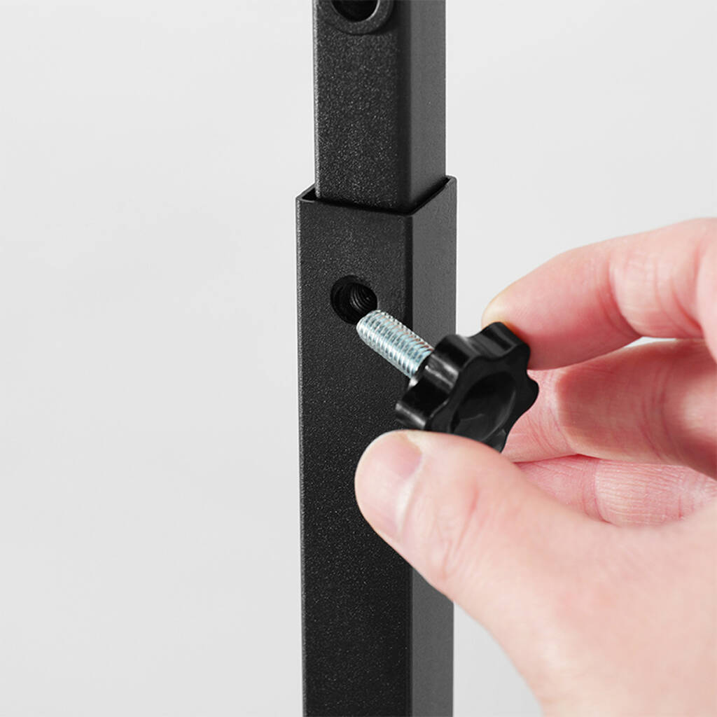 Bauhutteから「PC上ラック BHP-50R」が登場！3本足構造で排熱と利便性を両立