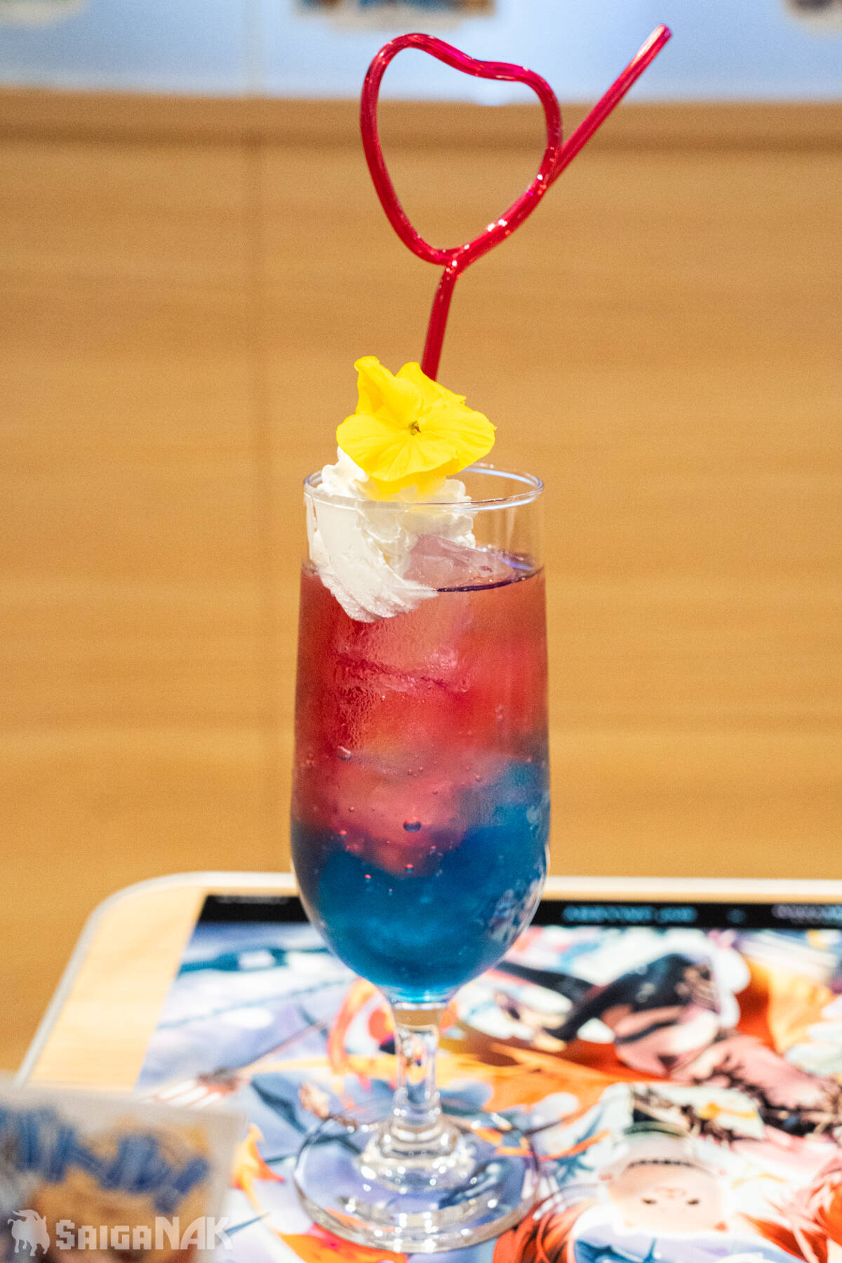 「Shadowverse: Worlds Beyond」× and GALLERY コラボカフェレポート！オリジナルグッズや豪華ノベルティも