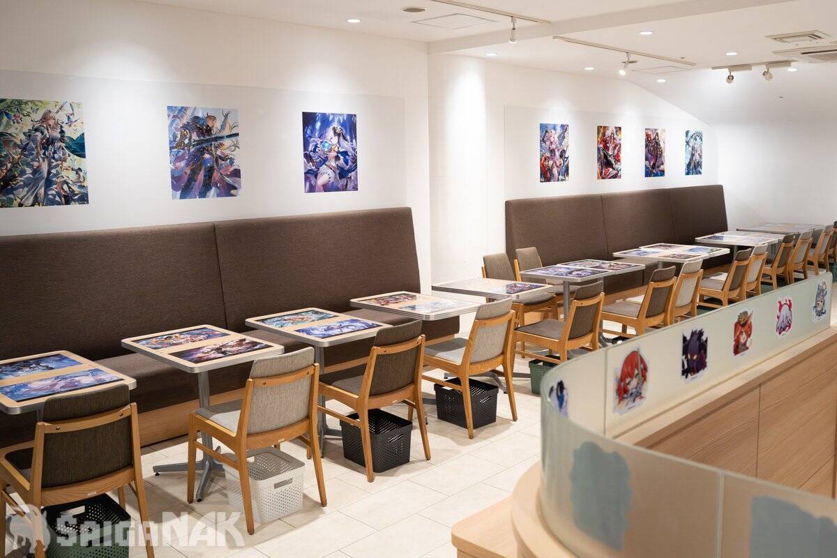 「Shadowverse: Worlds Beyond」× and GALLERY コラボカフェレポート！オリジナルグッズや豪華ノベルティも