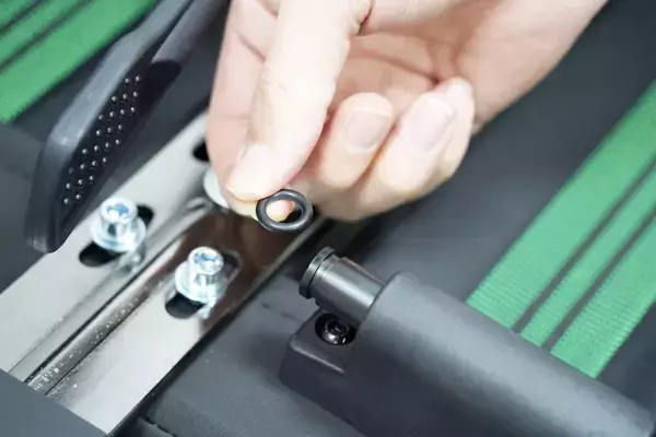 「イギリス発の紳士なゲーミングチェア「Boulies Master Rex」をレビュー！リクライニングとオットマンで“寝れます”」の画像