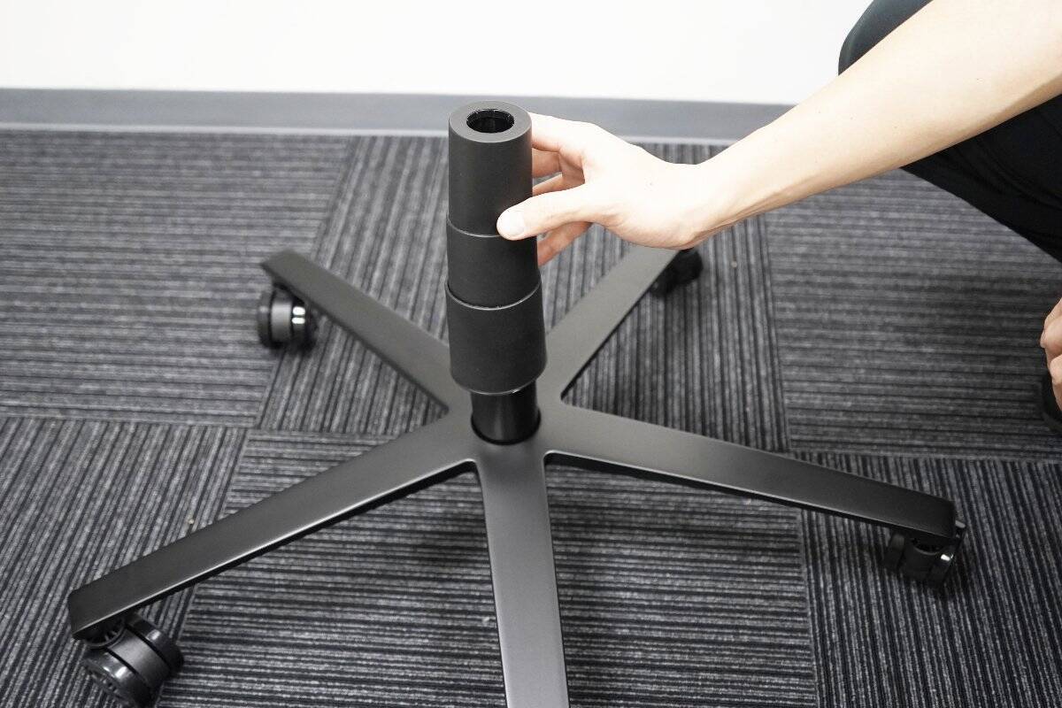 イギリス発の紳士なゲーミングチェア「Boulies Master Rex」をレビュー！リクライニングとオットマンで“寝れます”