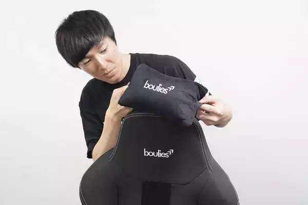 「イギリス発の紳士なゲーミングチェア「Boulies Master Rex」をレビュー！リクライニングとオットマンで“寝れます”」の画像