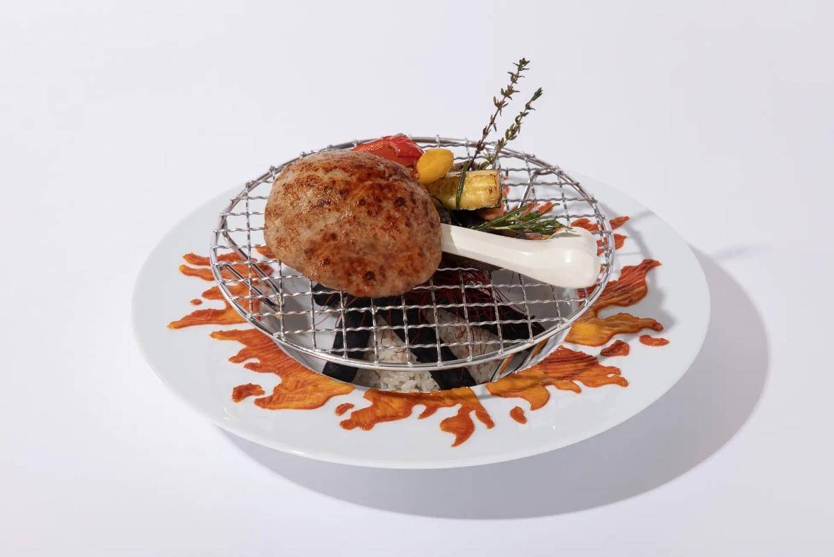 「大カプコン展 ―世界を魅了するゲームクリエイション」東京会場の全コラボメニューが公開！狩人飯や逆転海苔弁などゲームの世界観を表現