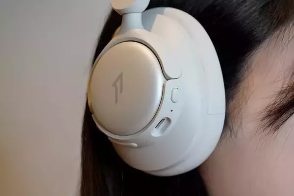 「90時間の長時間バッテリーにハイレゾ、LDACにも対応！ワイヤレスヘッドホン「1MORE SonoFlow SE HQ31」をレビュー！」の画像