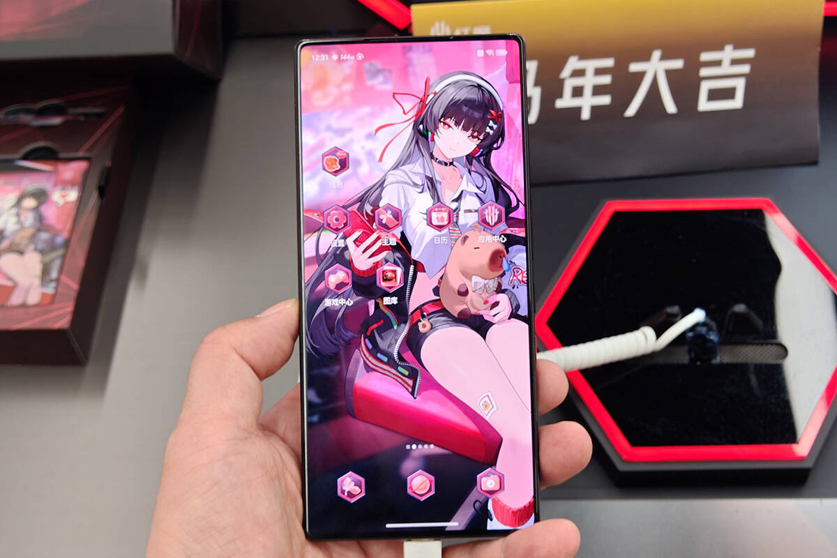 今度は鳴潮の「千咲」！「REDMAGIC 11 Pro+」のコラボモデルを見てきた