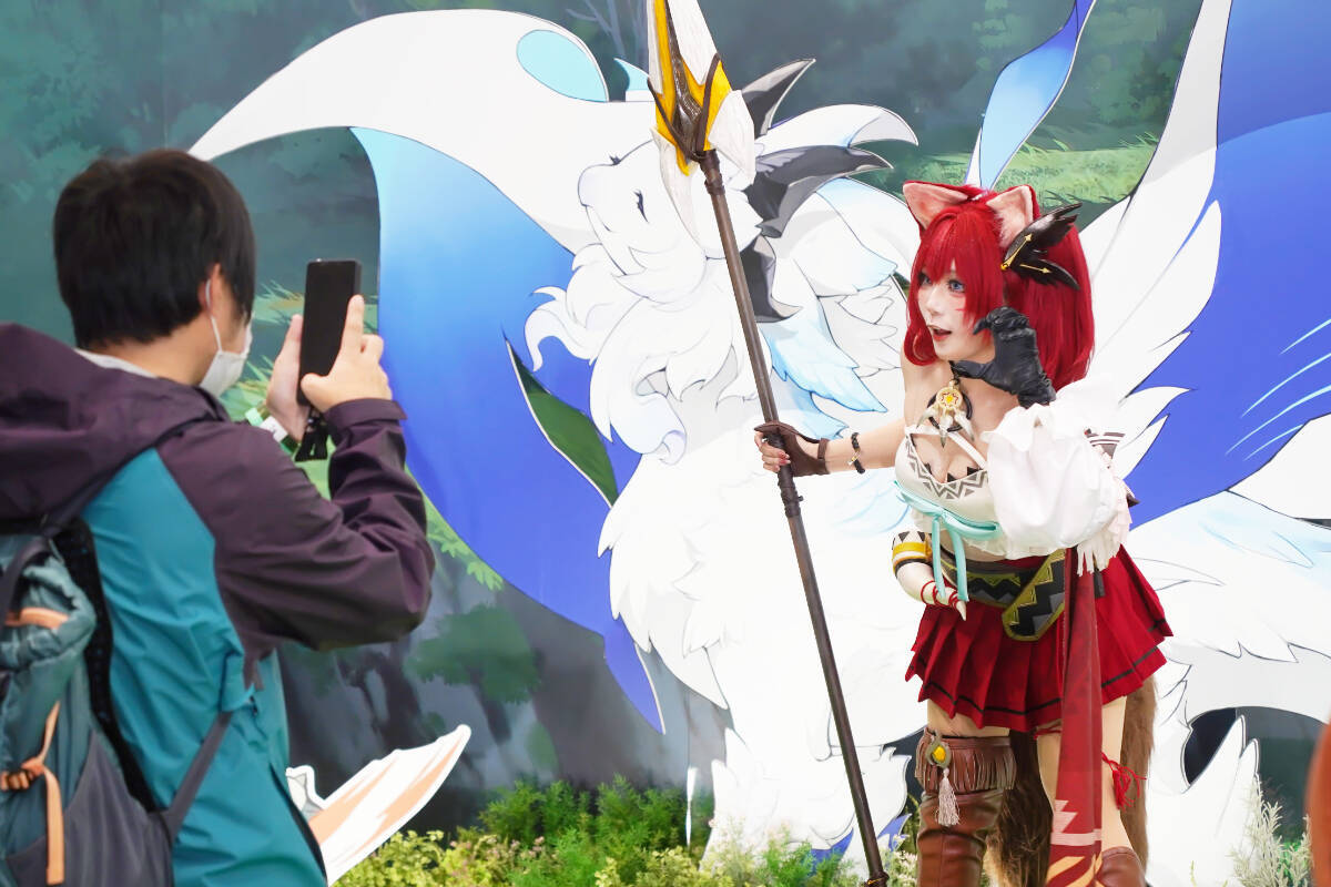 【コミケ107】企業ブースフォトレポート「アズールプロミリア(Yostar)」