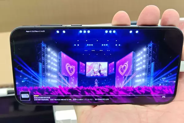 「ゲームパッドの操作も快適なハイエンドモデル「OnePlus Ace 6 Ultra」をレビュー」の画像