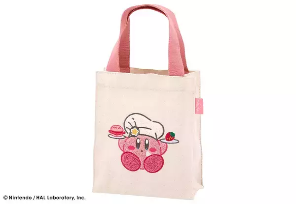 「「カービィカフェ」「キャプテンスイーツバーガー」コラボのスクエアトートバッグセットが発売！ふわふわ刺繡のカービィがキュート」の画像