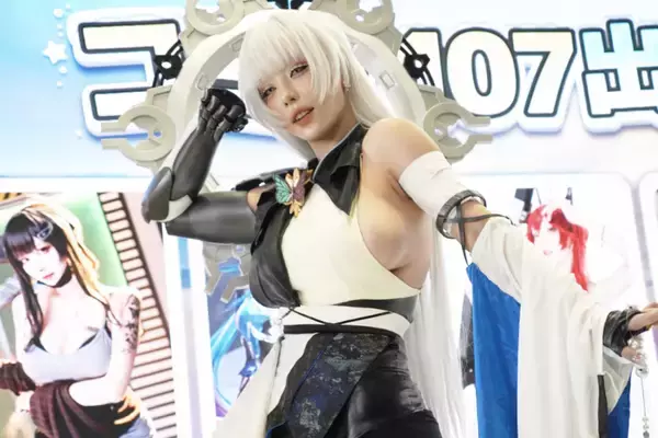 「【コミケ107】企業ブースフォトレポート「勝利の女神：NIKKE」」の画像