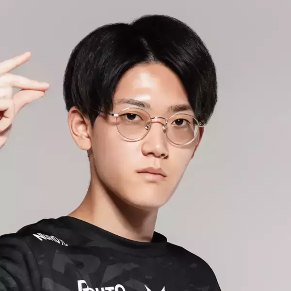 「REJECTが「REJECT SF6 Div. YOUTH」を発足！tako、雄次郎、eguto、ひなおの4名が加入」の画像