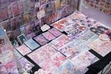 「【ACGHK 2026】香港世界同人祭ブースレポート！hololiveなどVTuberのオリジナルグッズが盛りだくさん」の画像9