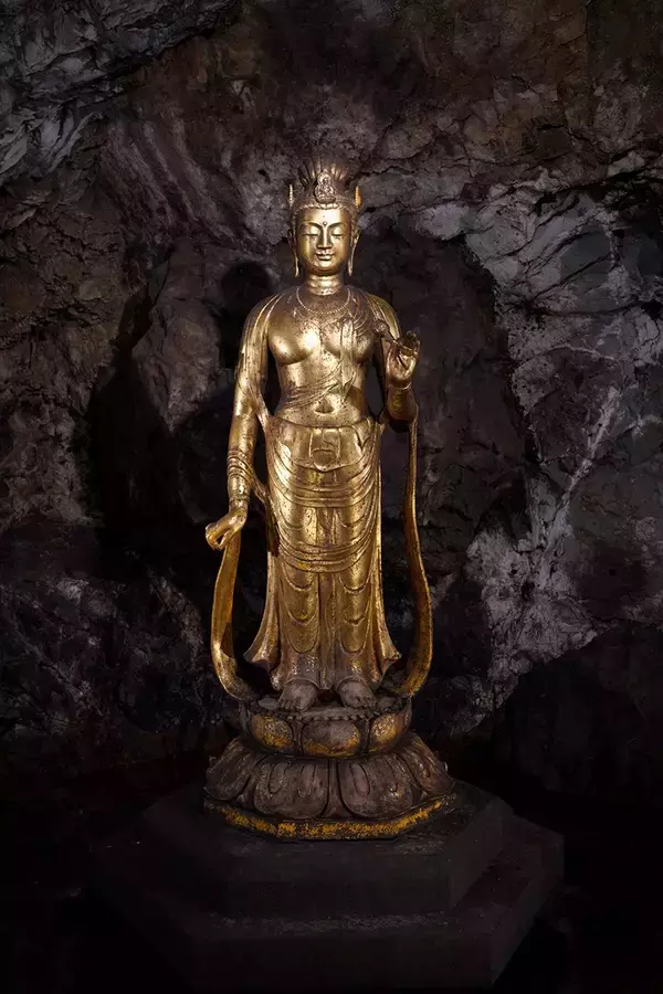 「「薩摩金山蔵」は没入度満点なリアルイマーシブ空間！酒好きゲーマーが実際に体験してみた！」の画像