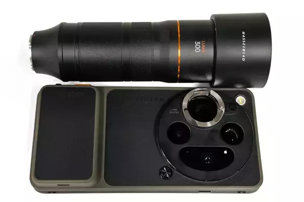 「OPPOの最新スマホ「Find X9 Ultra」が登場！200倍望遠撮影可能なレンズを装着可能」の画像