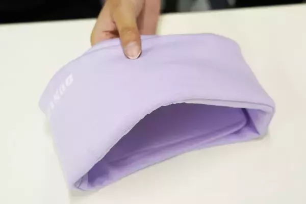 「ダンロップ「ゲーミングマッスル」のフーディーブランケットとアイマスクをレビュー！特殊機能繊維「RadiHeal」で保温」の画像