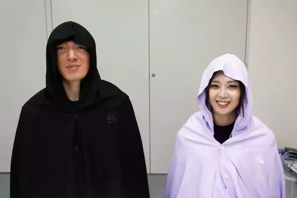 「ダンロップ「ゲーミングマッスル」のフーディーブランケットとアイマスクをレビュー！特殊機能繊維「RadiHeal」で保温」の画像