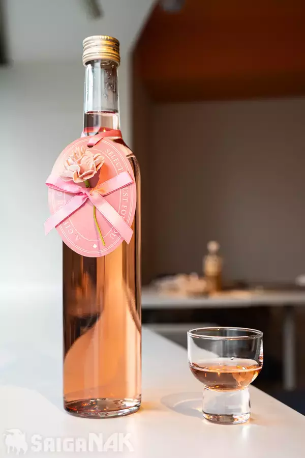 「母の日ギフトにピッタリなKURANDのお酒「花贈るロゼワイン」「フラワー・ベール -花と梅酒-」レビュー！」の画像