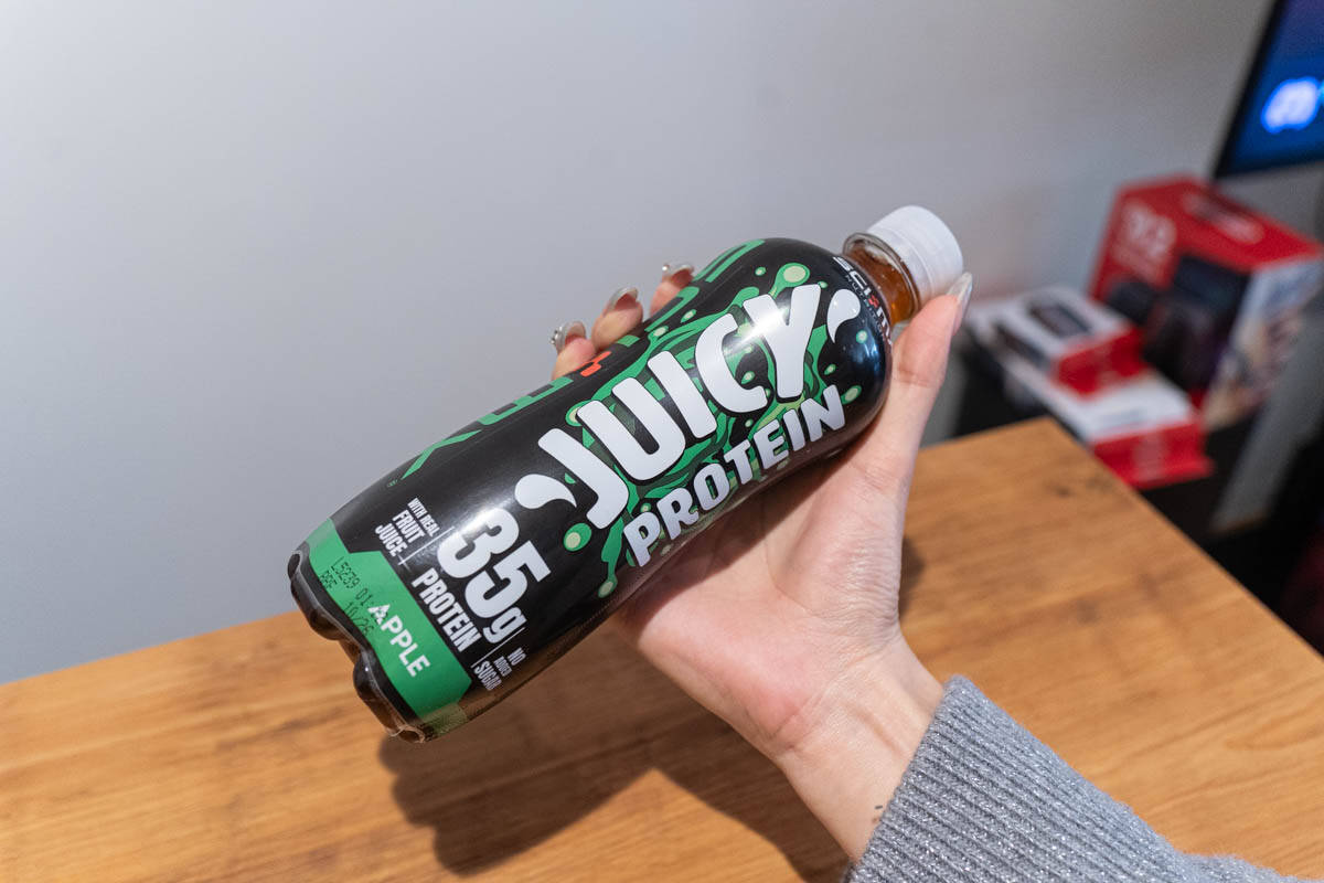 イギリス発の高たんぱくジュース「JUICY PROTEIN」アップル味とオレンジ味とグアバ&ライム味をレビュー