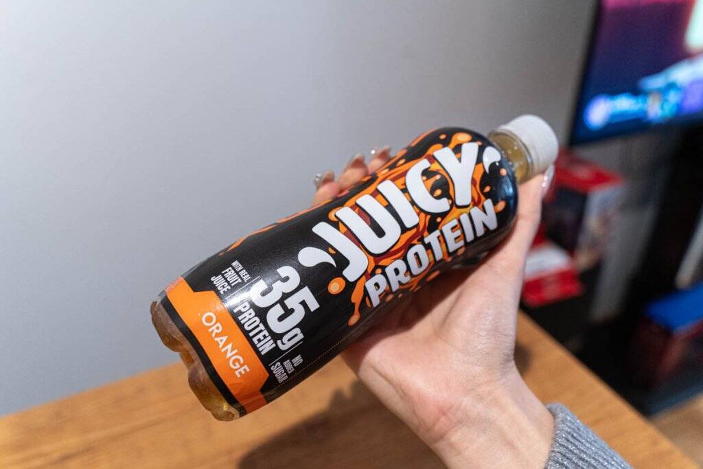 イギリス発の高たんぱくジュース「JUICY PROTEIN」アップル味とオレンジ味とグアバ&ライム味をレビュー