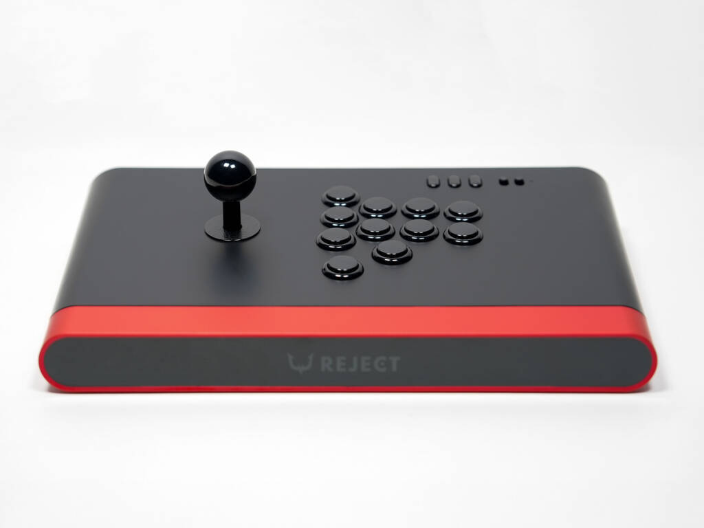 「REJECT」所属ストリーマーのハイタニ氏監修のアーケードコントローラー「REJECT Arcade Controller」が5月1日から予約販売開始！