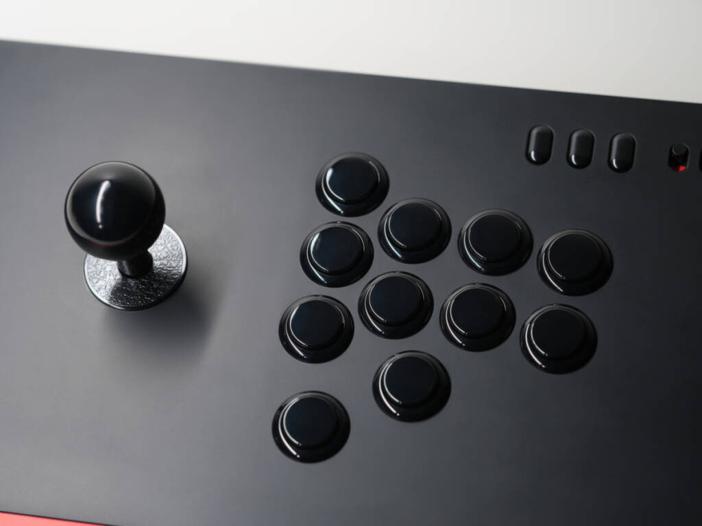 「REJECT」所属ストリーマーのハイタニ氏監修のアーケードコントローラー「REJECT Arcade Controller」が5月1日から予約販売開始！