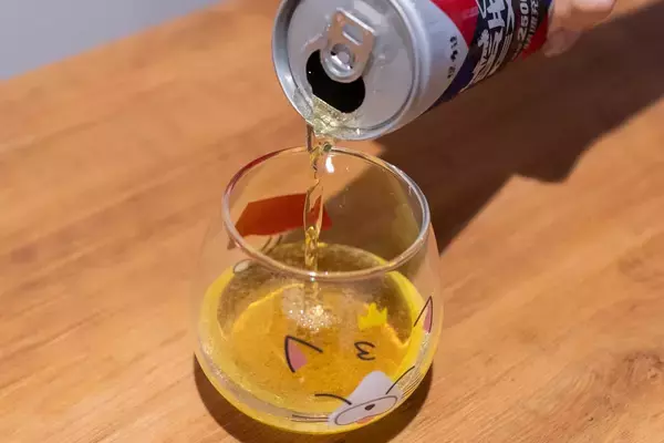 「タウリン2500㎎配合で快速充電！台湾のエナジードリンク「蠻牛EX能量飲料」をレビュー」の画像