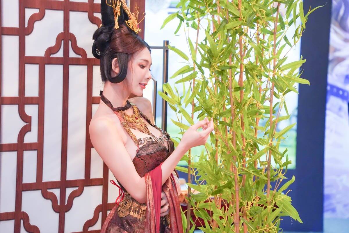 【TGS2026】「グランドアーカイブ」と「三國：謀定天下」ブースをレポート！カード大会や台湾美女コスプレイヤーも登場