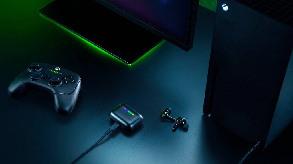 Xbox、PlayStation対応のワイヤレスゲーミングイヤホン「Razer Hammerhead V3 X HyperSpeed」発表！