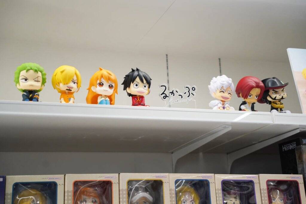 オープン前の「ONE PIECE BASE SHOP」に潜入！見るだけでも楽しいこだわりの体験型リテール施設に500点以上の限定商品が並ぶ