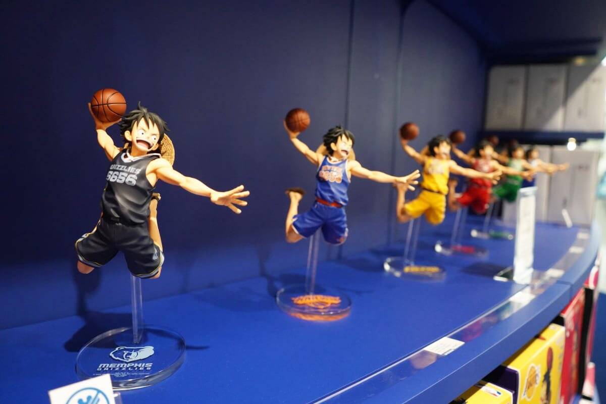 オープン前の「ONE PIECE BASE SHOP」に潜入！見るだけでも楽しいこだわりの体験型リテール施設に500点以上の限定商品が並ぶ