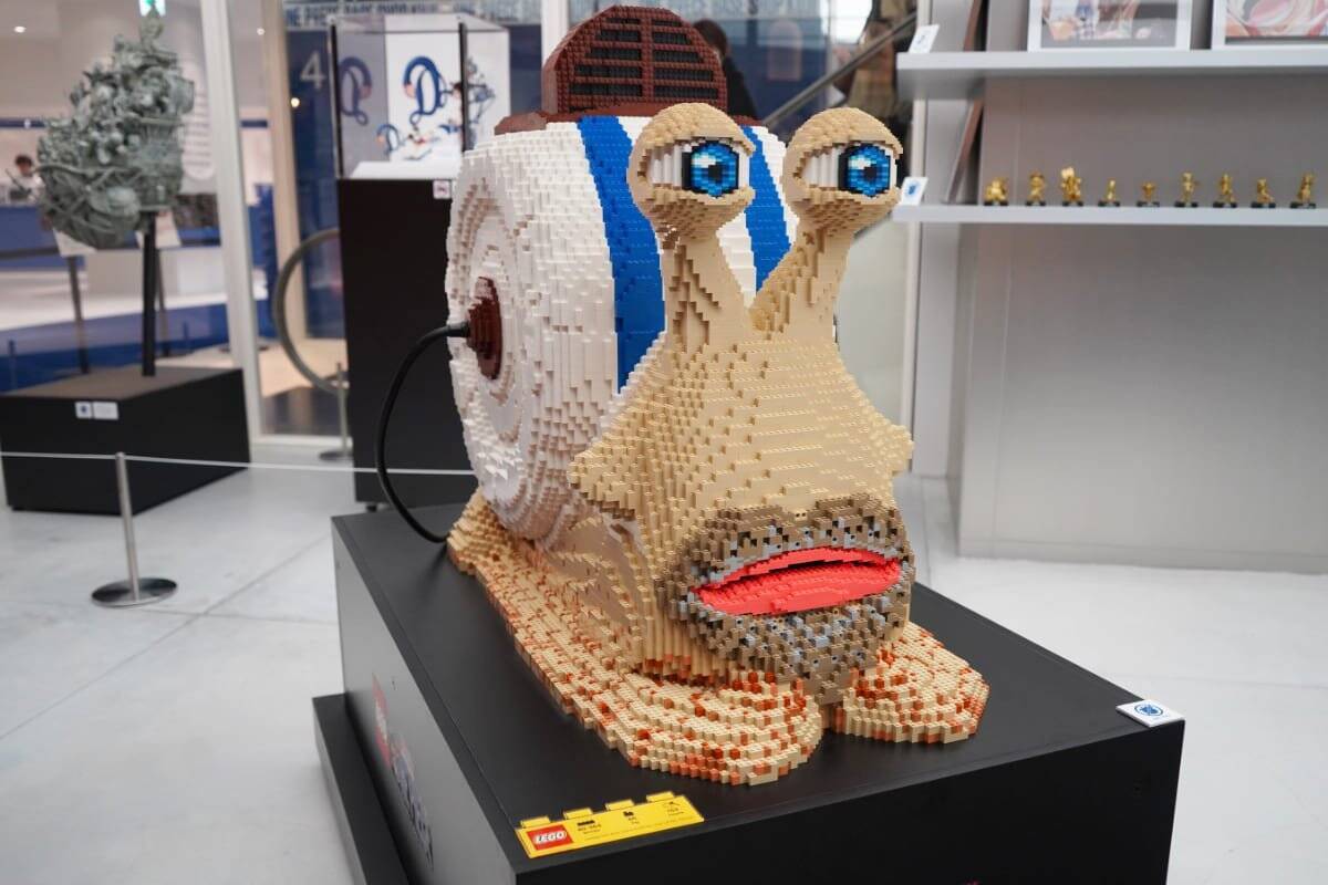 オープン前の「ONE PIECE BASE SHOP」に潜入！見るだけでも楽しいこだわりの体験型リテール施設に500点以上の限定商品が並ぶ