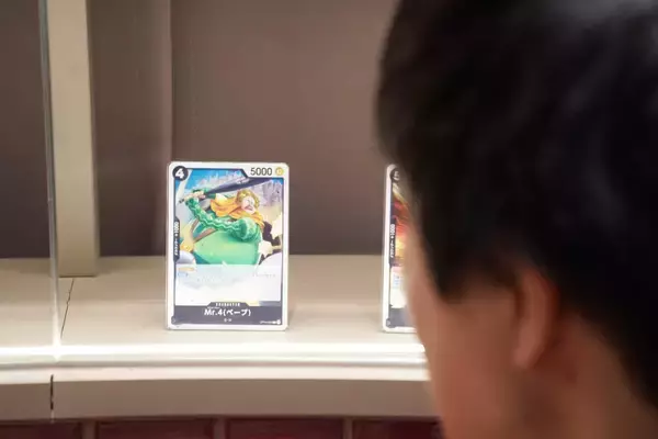 「オープン前の「ONE PIECE BASE SHOP」に潜入！見るだけでも楽しいこだわりの体験型リテール施設に500点以上の限定商品が並ぶ」の画像