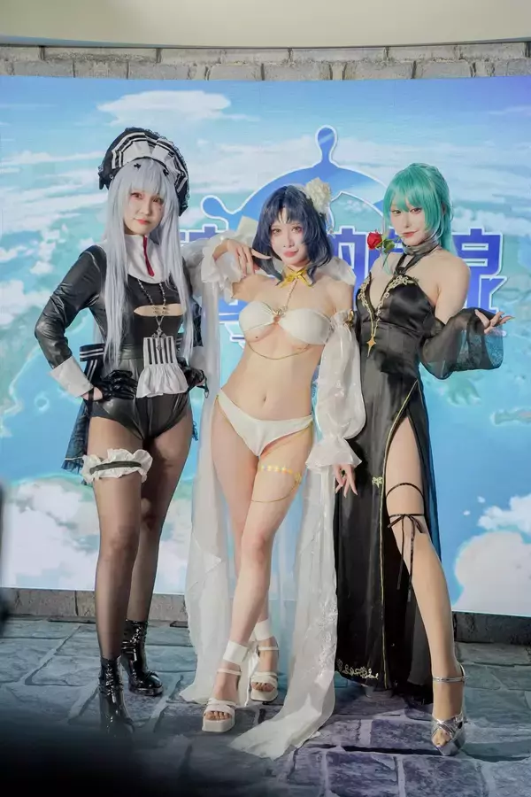 「【TGS2026】「アズールレーン」ブースレポート！美麗イラストのグッズや人気キャラのコスプレも」の画像