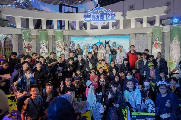 「【TGS2026】「アズールレーン」ブースレポート！美麗イラストのグッズや人気キャラのコスプレも」の画像