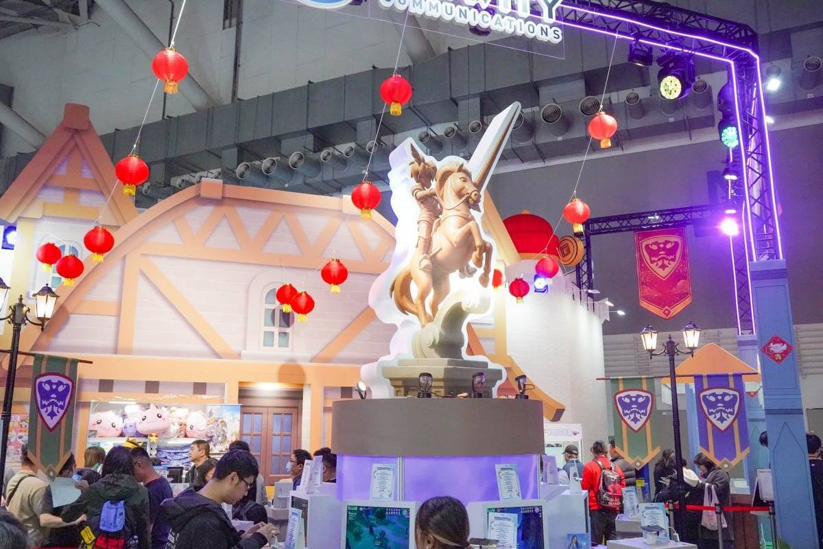 【TGS2026】グラビティブースをフォトレポート！「RO仙境傳說：世界之旅」の試遊やグッズ、コスプレイヤーも！