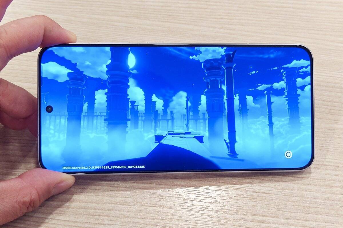 10,000mAhバッテリーに空冷ファンや185Hzも！新たなゲーミングスマホ「HONOR WIN」レビュー