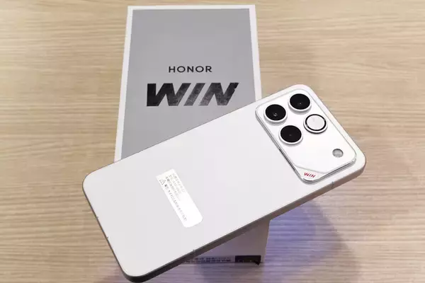 「10,000mAhバッテリーに空冷ファンや185Hzも！新たなゲーミングスマホ「HONOR WIN」レビュー」の画像