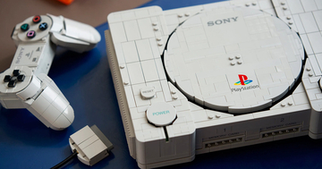 初代プレステをレゴブロックで組み立てた「レゴ PlayStation」発表！1,911ピースでほぼ実寸大の本体を再現