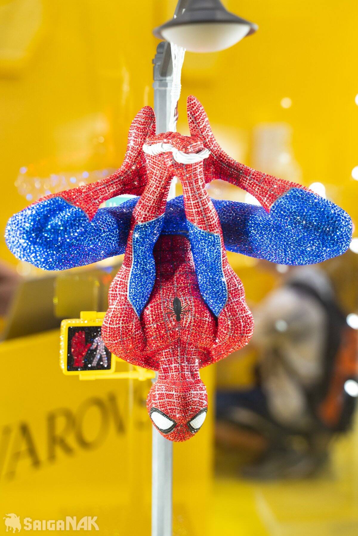 【ACGHK 2026】「Swarovski」ブースレポート！人気キャラクターの超美麗クリスタルフィギュアに目が釘付け