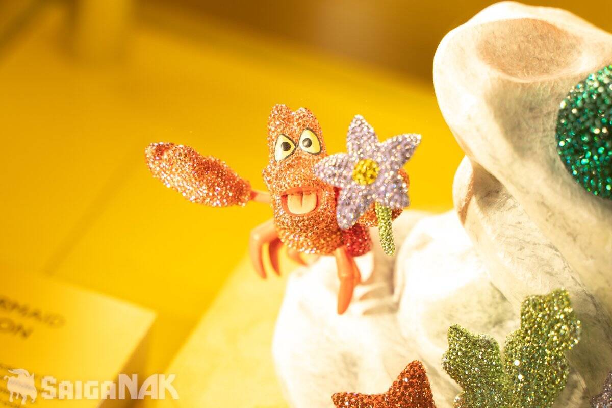 【ACGHK 2026】「Swarovski」ブースレポート！人気キャラクターの超美麗クリスタルフィギュアに目が釘付け