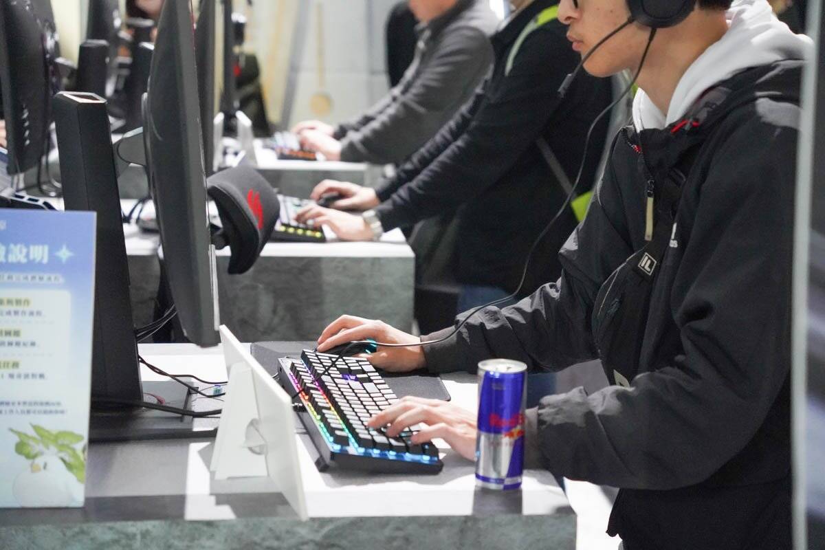 【TGS2026】「アズールプロミリア」のブースレポート！先行試遊や人気コスプレイヤーたちが登場