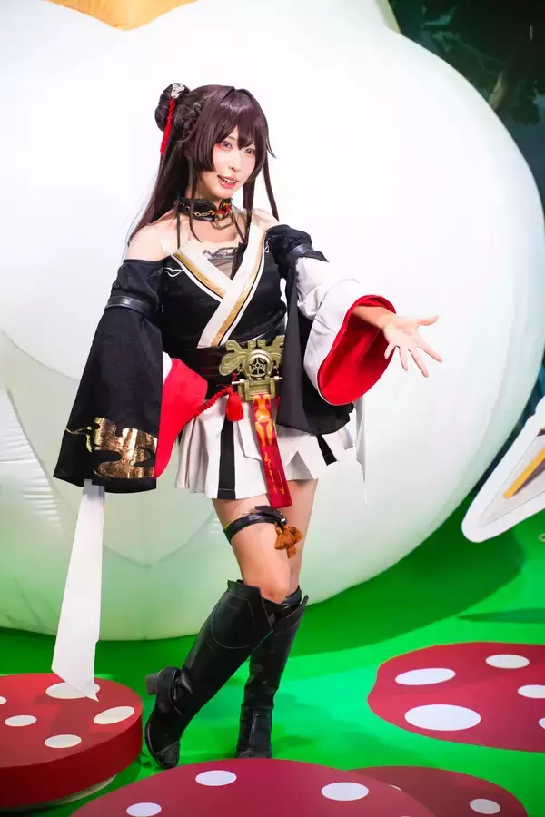 「【TGS2026】「アズールプロミリア」のブースレポート！先行試遊や人気コスプレイヤーたちが登場」の画像